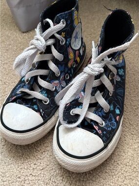 Converse shoes